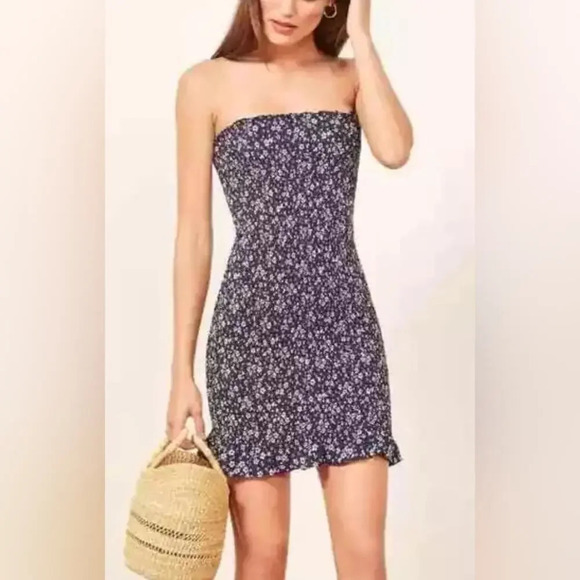 Reformation Chantilly Smocked Tube Mini Dress Floral Blue & White Size Large - Picture 3 of 10